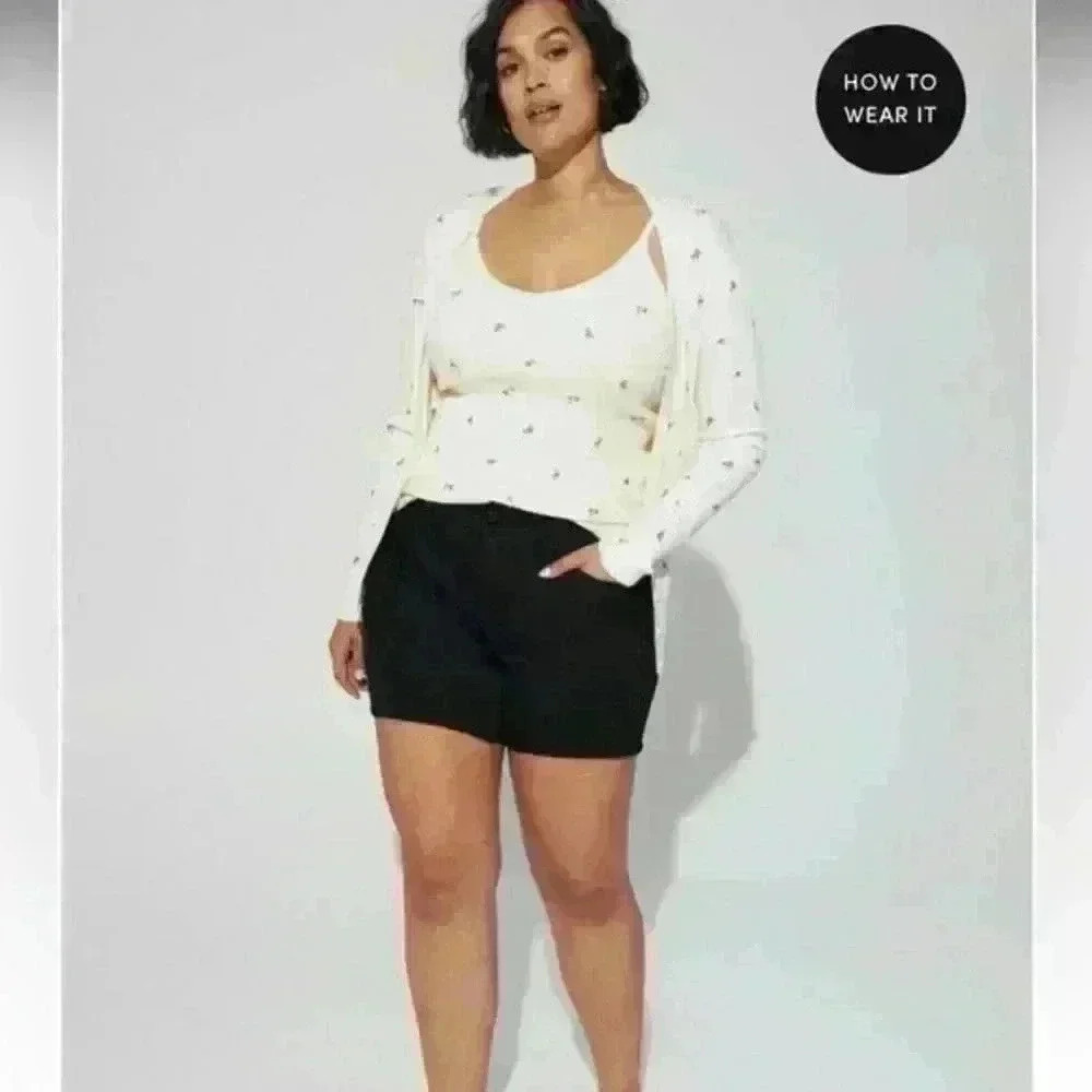 Torrid Fitted Pullover‎ Cami Embroidered Sweater size 6